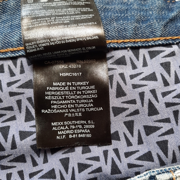New, Never Worn ☆ Mexx Boyfriend Straight Leg Jean Size 34 - Picture 9 of 10